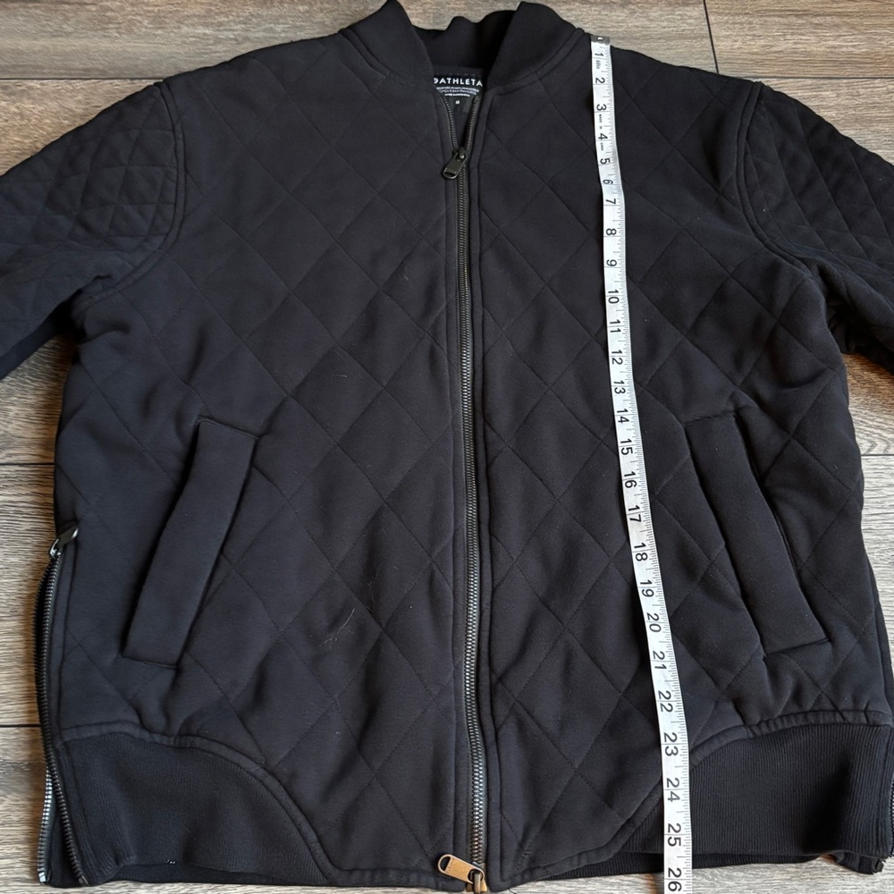 Athleta Retroplush Bomber Jacket Coat Black Pockets Zippers sz M style 464625 - Picture 10 of 16